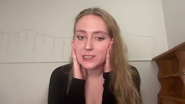 Pattyworld69 Show in webcam