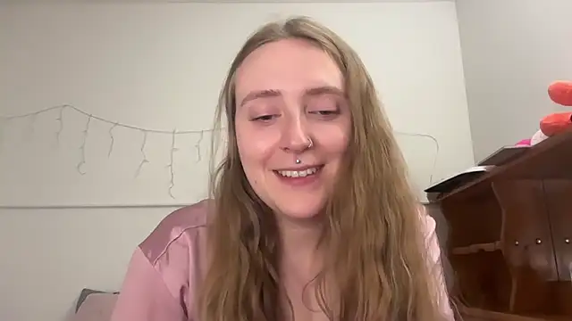 Pattyworld69's Webcam Show