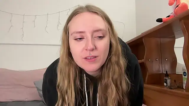 Pattyworld69: вебкам-шоу