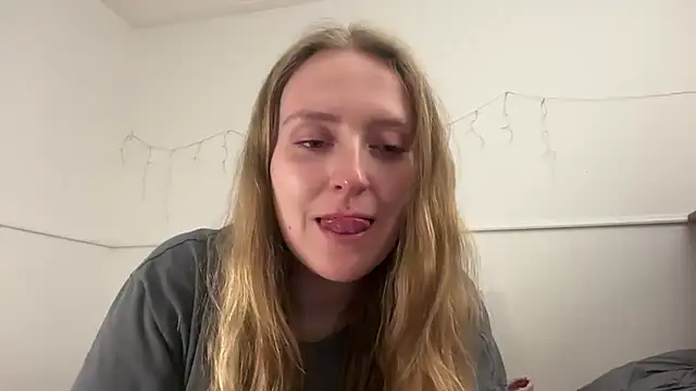 Pattyworld69's Webcam Show