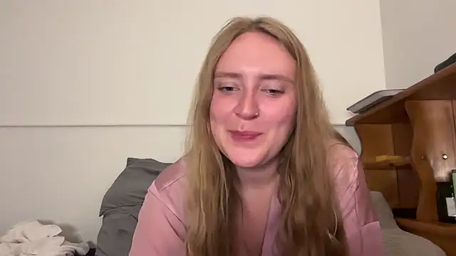 Pattyworld69: διαδικτυακό σόου στην κάμερα