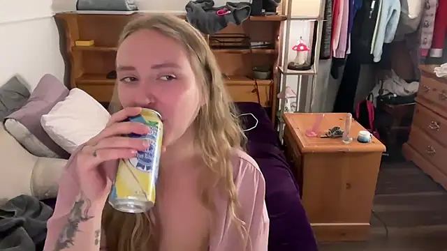 Pokazy przed kamerką – Pattyworld69