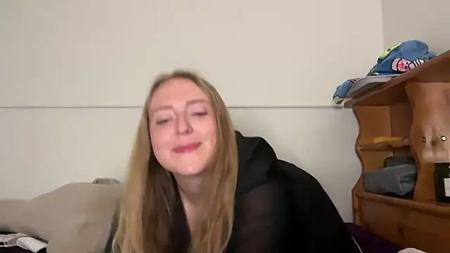 Pattyworld69: διαδικτυακό σόου στην κάμερα