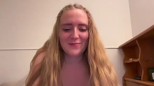 Pattyworld69's Webcam Show