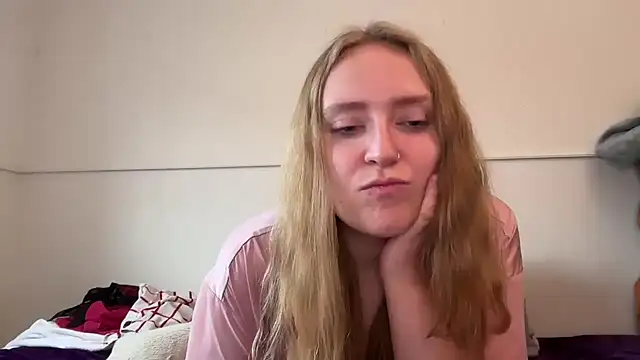 Pattyworld69 Pertunjukan Webcam