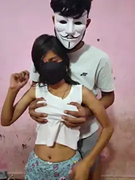 HOTTY_CUTI Webcam-Show