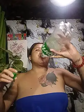 NasttyMaria Pertunjukan Webcam