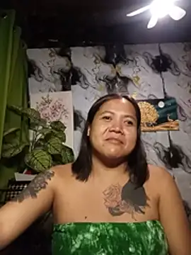 TabooSHOWgirl18's Webcam Show