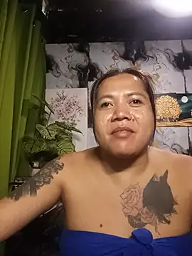 TabooSHOWgirl18 Pertunjukan Webcam