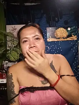 TabooSHOWgirl18 网络视讯表演