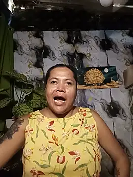TabooSHOWgirl18 Webcam Show