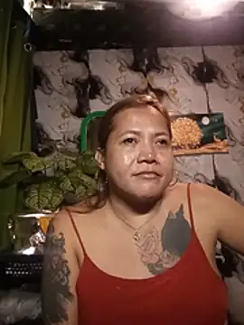 TabooSHOWgirl18 webcam show