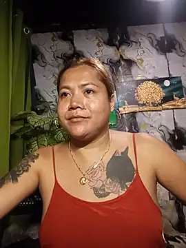 TabooSHOWgirl18 webcam show