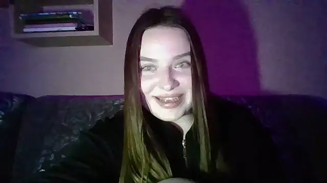 BratzDollVibes Chat XXX in diretta