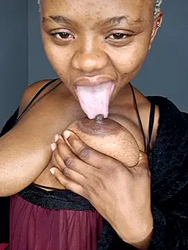 CertifiedhottieXOXO webkamerás műsora