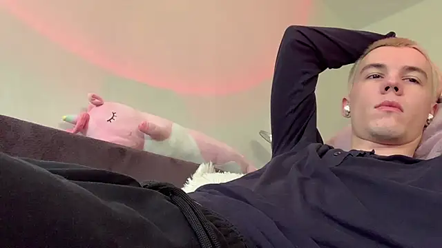 Jeremy1Scott 网络视讯表演