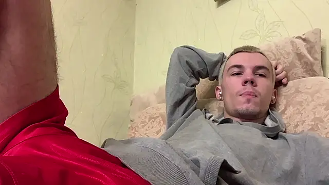 Jeremy1Scott Show in webcam