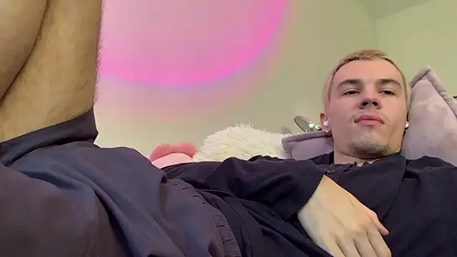 Jeremy1Scottのウェブカメラショー