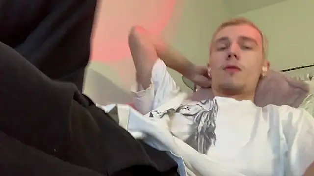 Jeremy1Scott Show in webcam
