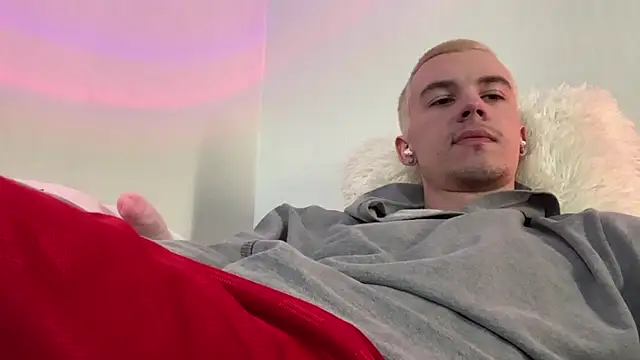 Jeremy1Scott 网络视讯表演