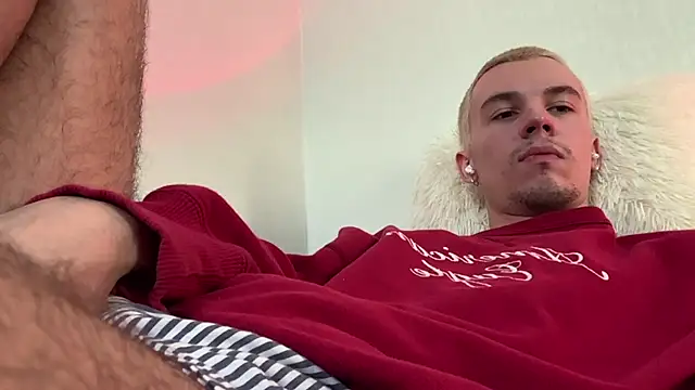 Jeremy1Scott Show in webcam