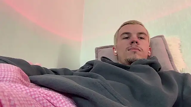 Jeremy1Scott Webcam show