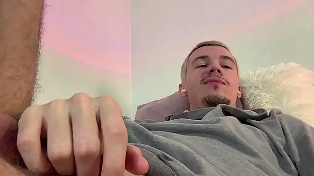 Jeremy1Scott 网络视讯表演