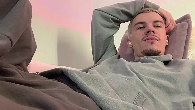 Jeremy1Scott's Webcam Show
