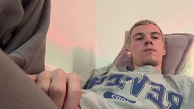 Jeremy1Scott webkamerás műsora