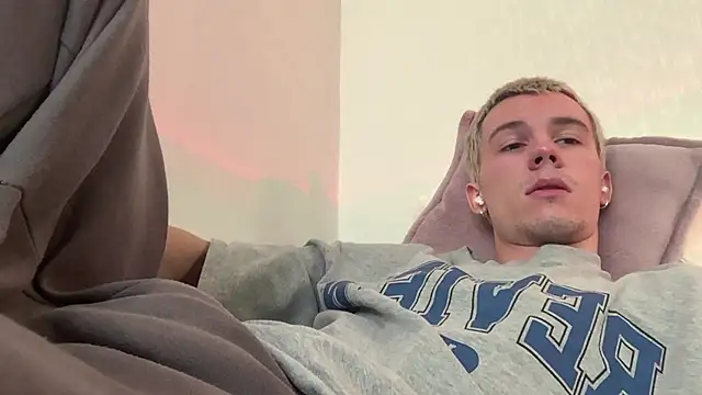 Jeremy1Scott Webcamshow