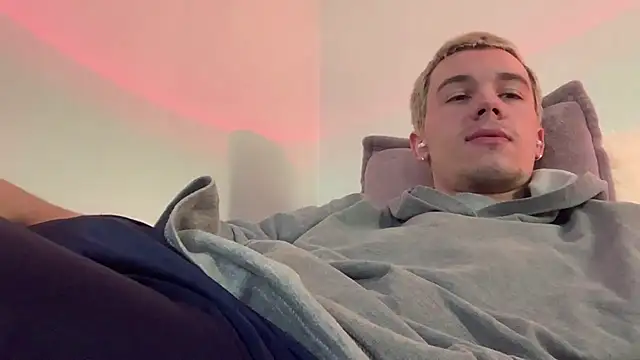 Jeremy1Scott Show in webcam