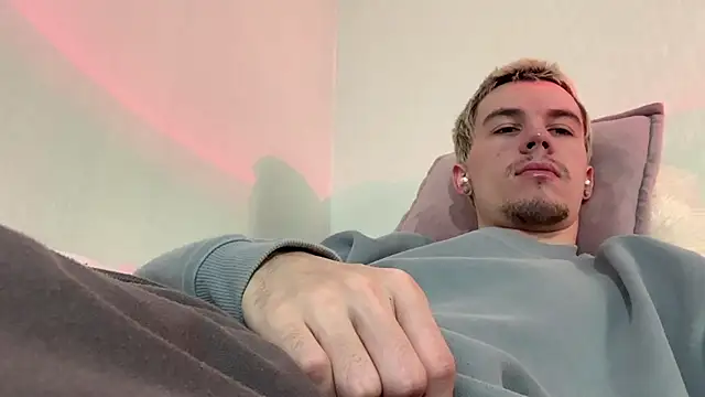 Jeremy1Scott 网络视讯表演