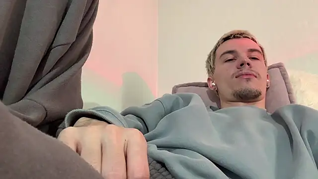 Jeremy1Scott Webcam show