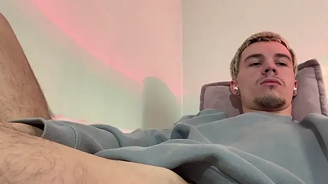 Jeremy1Scottn Webbikameraesitys