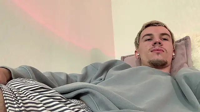 Jeremy1Scott Webcam Show