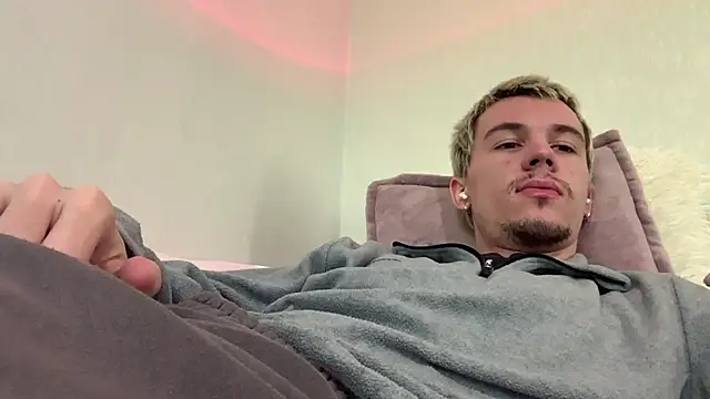 Jeremy1Scott Webcamshow