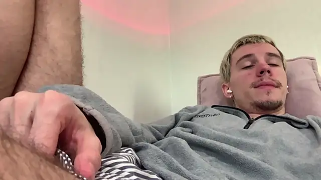 Jeremy1Scott Show in webcam