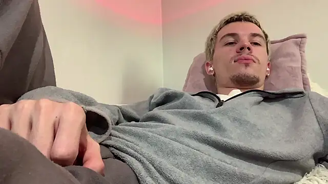 Jeremy1Scottのウェブカメラショー