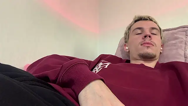 Jeremy1Scott webcam show