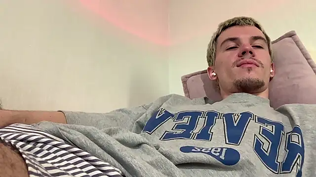 הופעת וובקאם של Jeremy1Scott