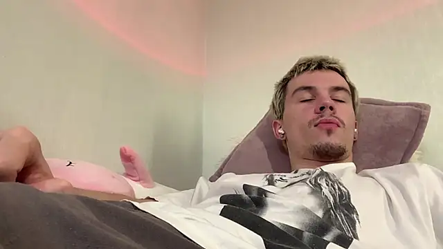 Jeremy1Scott's Webcam Show