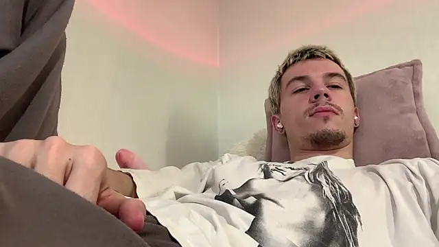 Jeremy1Scott Webcam Show