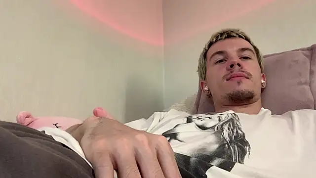 Jeremy1Scottn Webbikameraesitys