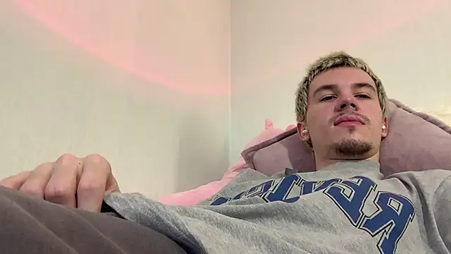 Jeremy1Scottのウェブカメラショー
