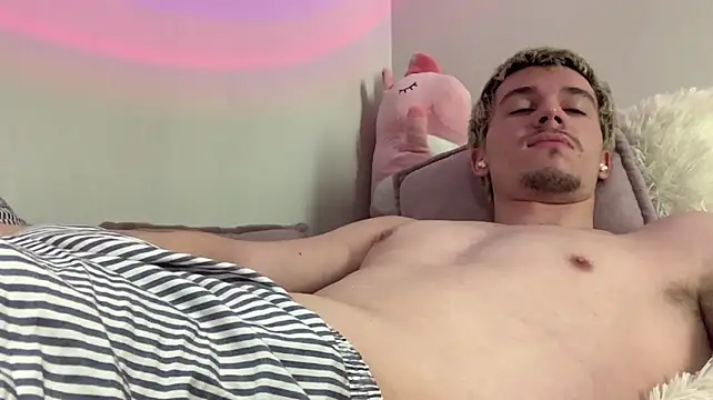 Jeremy1Scott: вебкам-шоу