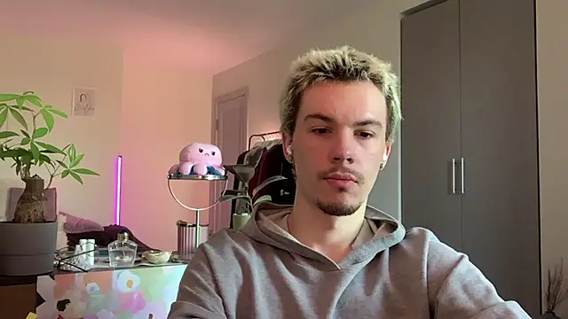 הופעת וובקאם של Jeremy1Scott