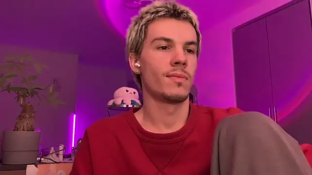 Jeremy1Scottn Webbikameraesitys