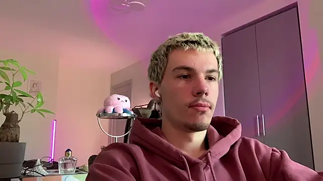Jeremy1Scott Show Webcam