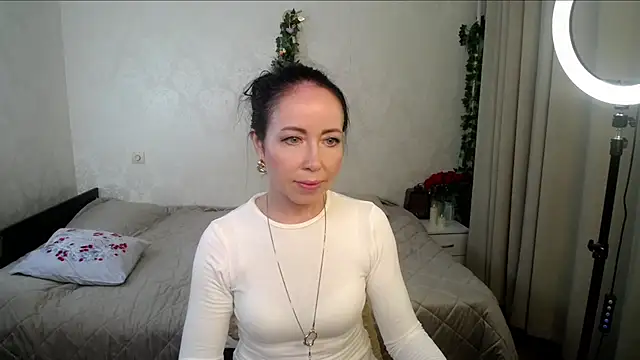 Chatroom XXX en direct de beautiful_moon3