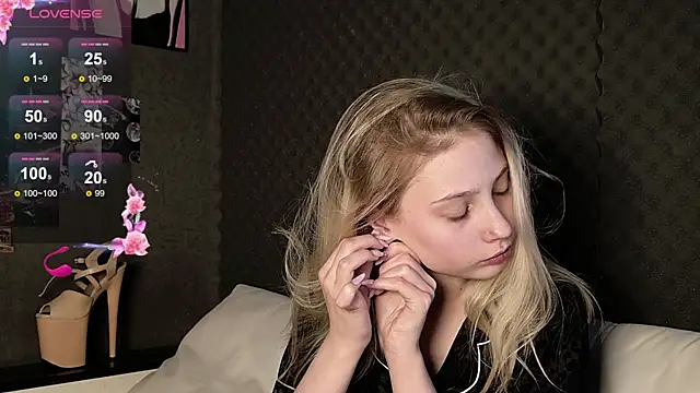 Chatroom XXX en direct de Fluffy_Cloude